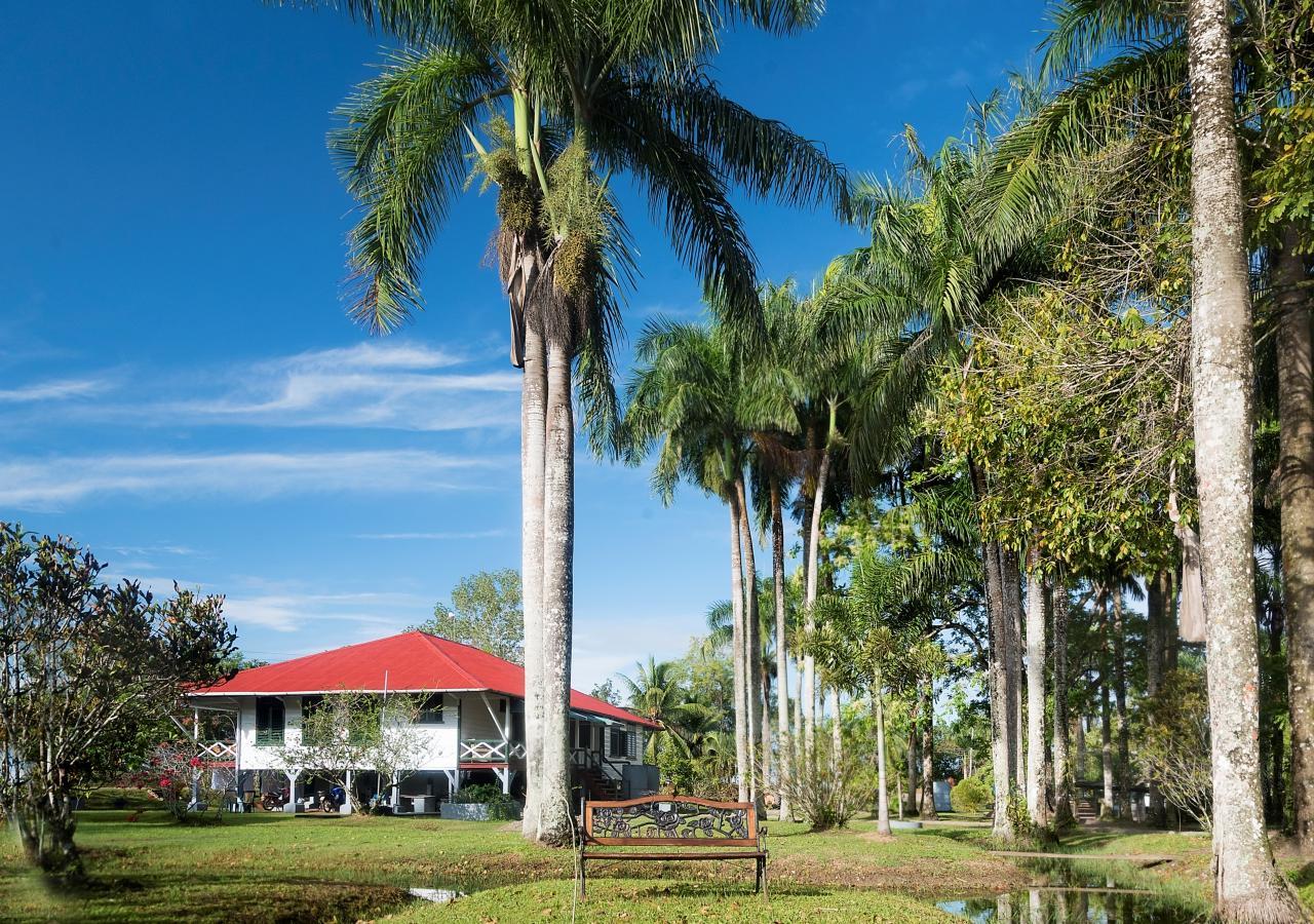 Plantage Resort Frederiksdorp 파라마리보 외부 사진